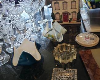 VINTAGE GLASSWARE