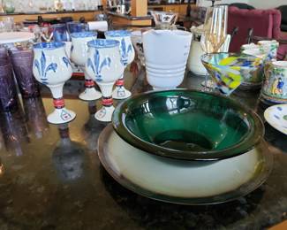 VINTAGE GLASSWARE