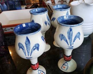 GOBLETS WITH FLEUR DE LIS