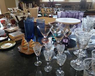 VINTAGE GLASSWARE