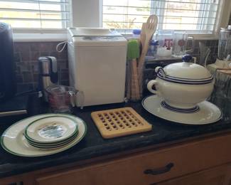 KITCHENWARE