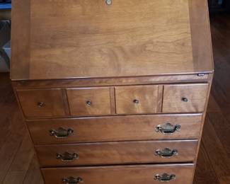 VINTAGE ETHAN ALLEN DROP LEAF SECRETARY DESK