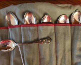 6 Piece Set of Demitasse Silverplate Spoons