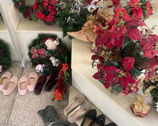 holiday decor, womens shoes