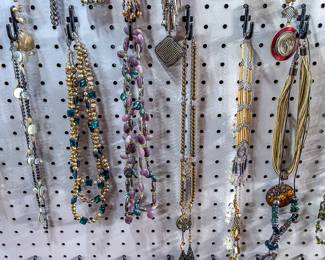 VINTAGE JEWELRY