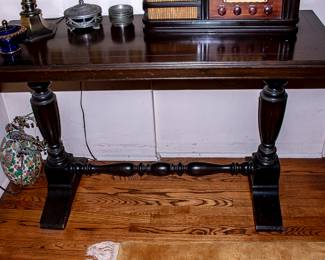 VINTAGE CONSOLE TABLE