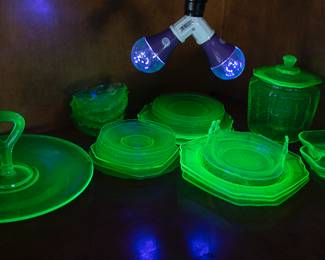 ANTIQUE URANIUM GLASS