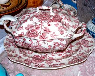 JOHNSON BROS TUREEEN