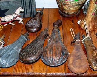 ANTIQUE GUN POWDER FLASK