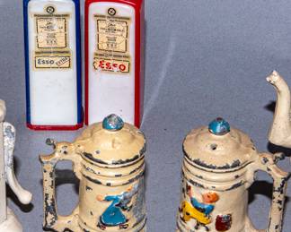 SALT AND PEPPER SHAKER COLLECTION