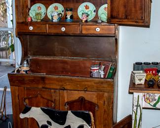 VINTAGE COUNTRY CABINET