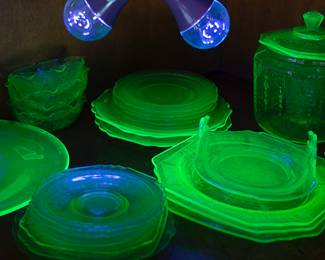 ANTIQUE URANIUM GLASS