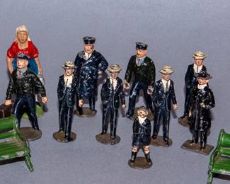 VINTAGE LEAD FIGURES