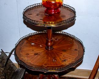 TWO TIERED ACCENT TABLE