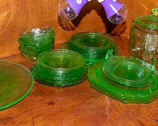 ANTIQUE URANIUM GLASS
