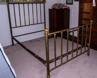 ANTIQUE BRASS POSTER BED