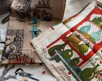 VINTAGE TEA TOWELS 