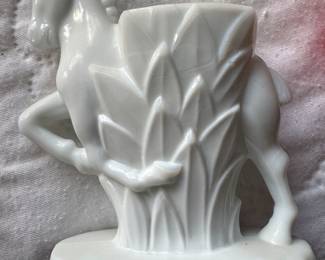 MILK GLASS HORSE 