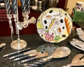 Bar ware, serving utensils