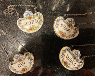 BarWare, Decanter Hangers 