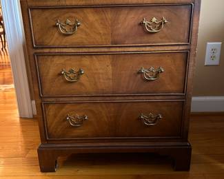C35 - $175.  Henredon 18th Century Portfolio Collection.  3 drawer Small Chest. Measures 21" wide x 17" deep x 24" tall. 