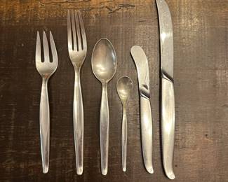 S1 - $1500. "Contour" by Towle Sterling Silver Flatware. 1950s Pattern. Service for 8 (-1 Dinner Fork). Weight Available Upon Request. 