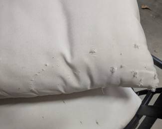 C39- $600 Brown Jordan Patio set. Table w/umbrella, 5 Chairs, 2 ottomans and side table.  Good sturdy condition needs a cleaning and a few chairs need to be re painted. 