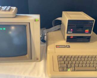 Vintage Apple IIe Computer, Monitor, Disk Reader
