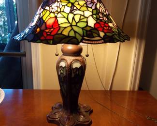 2 Tiffany Style Lamps
