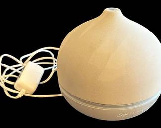 Saje AromaOm Deluxe Ultrasonic Diffuser