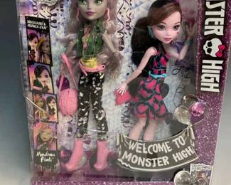2015 Welcome To Monster High Series 2 Dolls