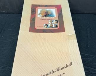 Annette Himstedt Puppen Kinder World Child Collection Michiko Doll