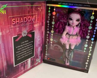 Rainbow High Shadow High Costume Ball Lola Wilde Fashion Doll