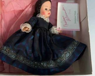 Madame Alexander Storyland Little Women Series Marmee Doll