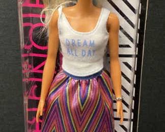 Barbie Fashionistas 120, Dream All Day Blue Streak Hair Doll