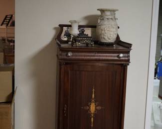 Sheet music cabinet