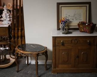 Hinkley lighting alabaster lamp, wash stand, marble top table