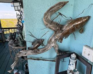 Unique driftwood with hand made metal fish & seaweed. 