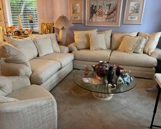 Bench Craft couch and love seat. Like new.