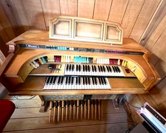 Beautiful Antique Organ