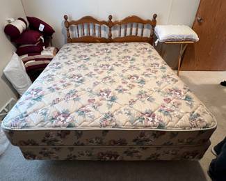 Queen Sized Bed, Matching dresser Available