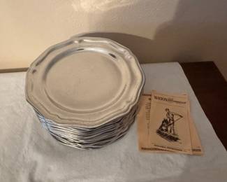 Vintage Wilton armetale