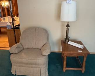 Monday night price’s
Lamp Standing Lamp now $15
Chair now $10
Vintage Stiffel Lamp $10
End Table $10