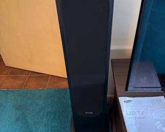 1 of 2 Pioneer Speakers