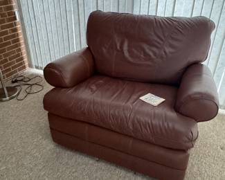 Oversized chair Monday night price $20