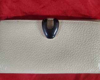 LV wallet