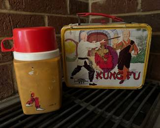 Vintage 1974 Metal/Tin Kung Fu Lunch Box with David Carradine includes Thermos (Back with Thermos)