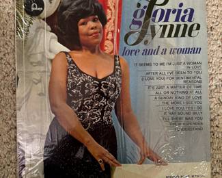 Gloria Lynne – Love And A Woman / MGF 27546
