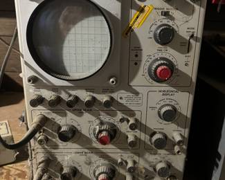 Tektronix 502A Dual-Beam Oscilloscope