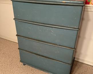 Heywood Wakefield MCM "Encore" Painted 4 Drawer Dresser (32-1/2"W x 20-1/2"D x 42"H)